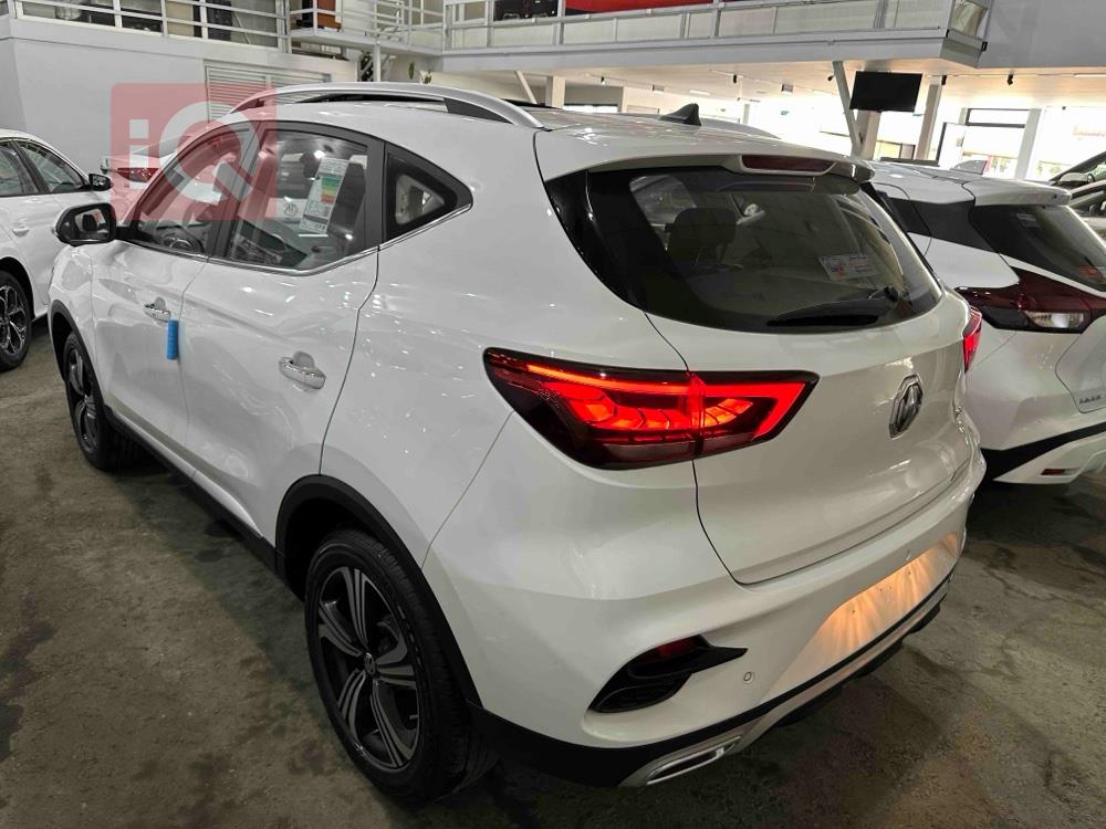 ام جي ZS